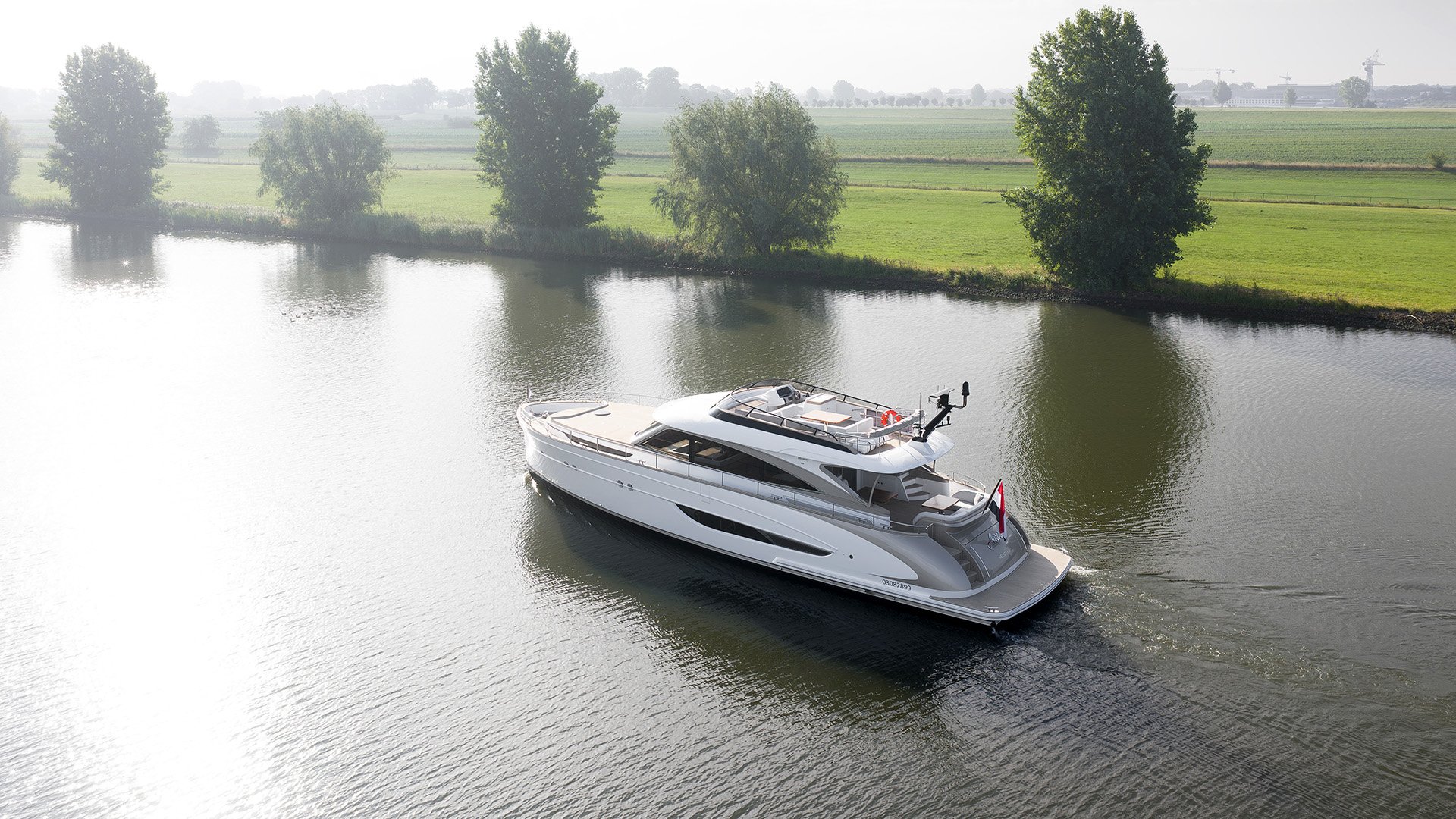 RubenGriffioen_Aurora-exterior_MulderShipyard_DJI_0001_02