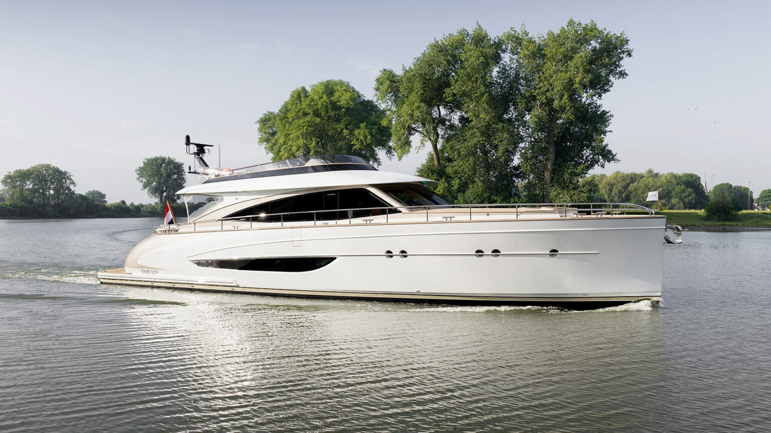 RubenGriffioen_Aurora-exterior_MulderShipyard_DJI_0020