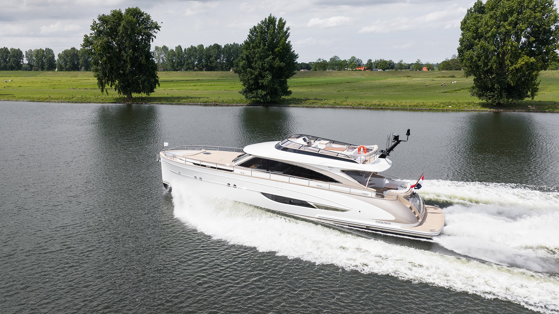 RubenGriffioen_Aurora-exterior_MulderShipyard_DJI_0020_02