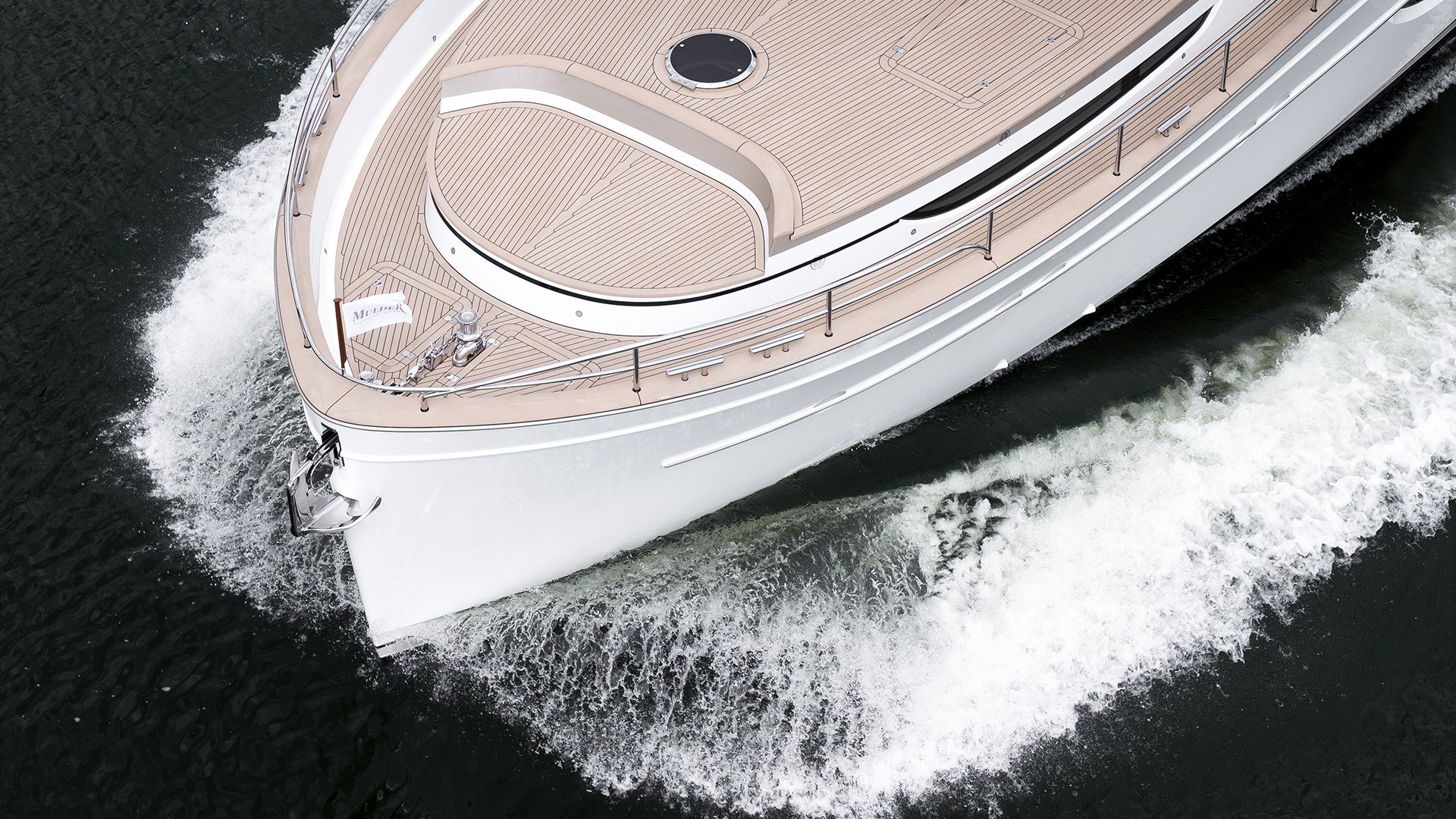 RubenGriffioen_Aurora-exterior_MulderShipyard_DJI_0037_03