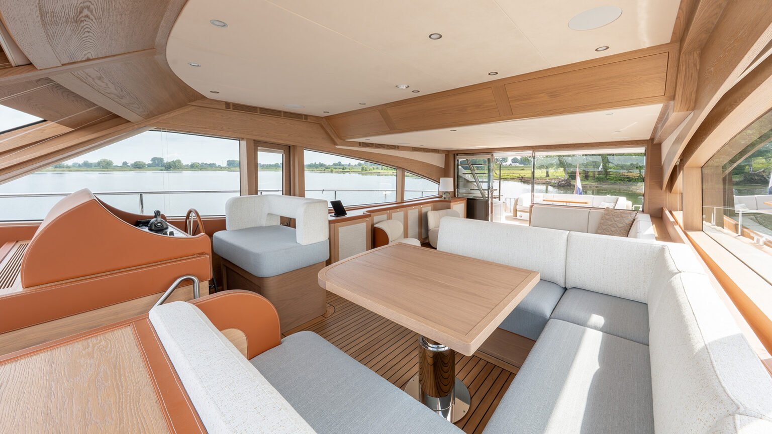 RubenGriffioen_Aurora-interior_MulderShipyard_RJG05344