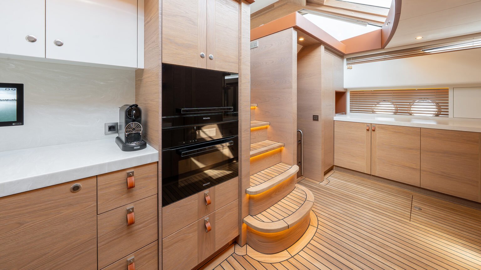 RubenGriffioen_Aurora-interior_MulderShipyard_RJG05366