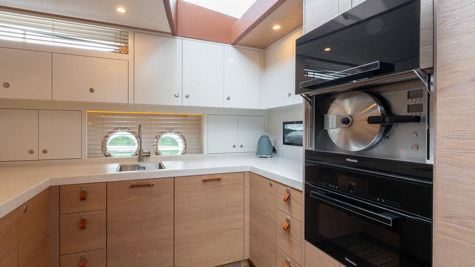 RubenGriffioen_Aurora-interior_MulderShipyard_RJG05368