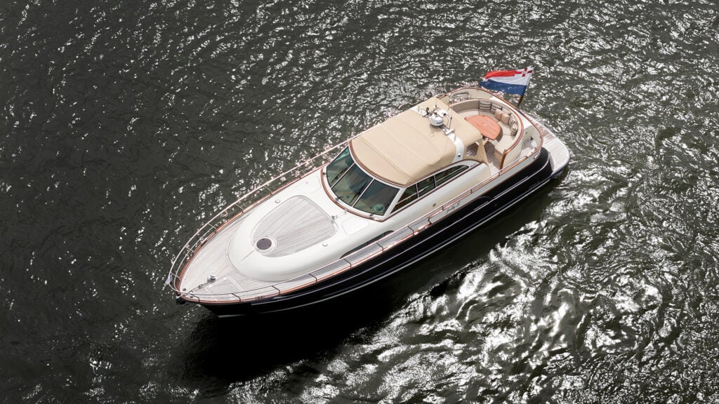 RubenGriffioen_JollyS-exterior_MulderShipyard_DJI_0052