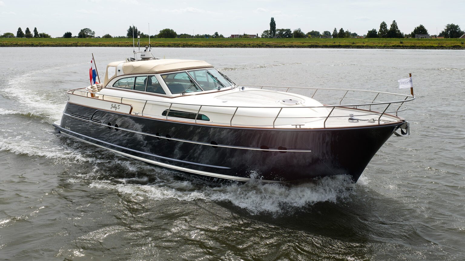 RubenGriffioen_JollyS-exterior_MulderShipyard_DJI_0086