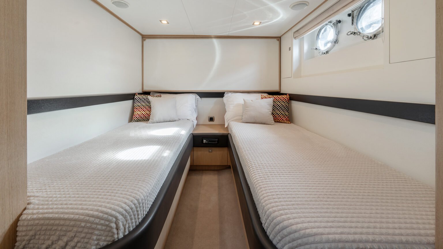 RubenGriffioen_JollyS-interior_MulderShipyard_RJG054692