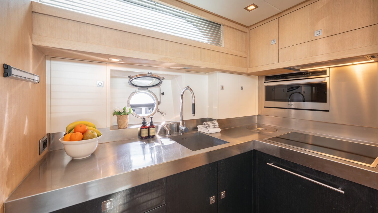 RubenGriffioen_JollyS-interior_MulderShipyard_RJG05473