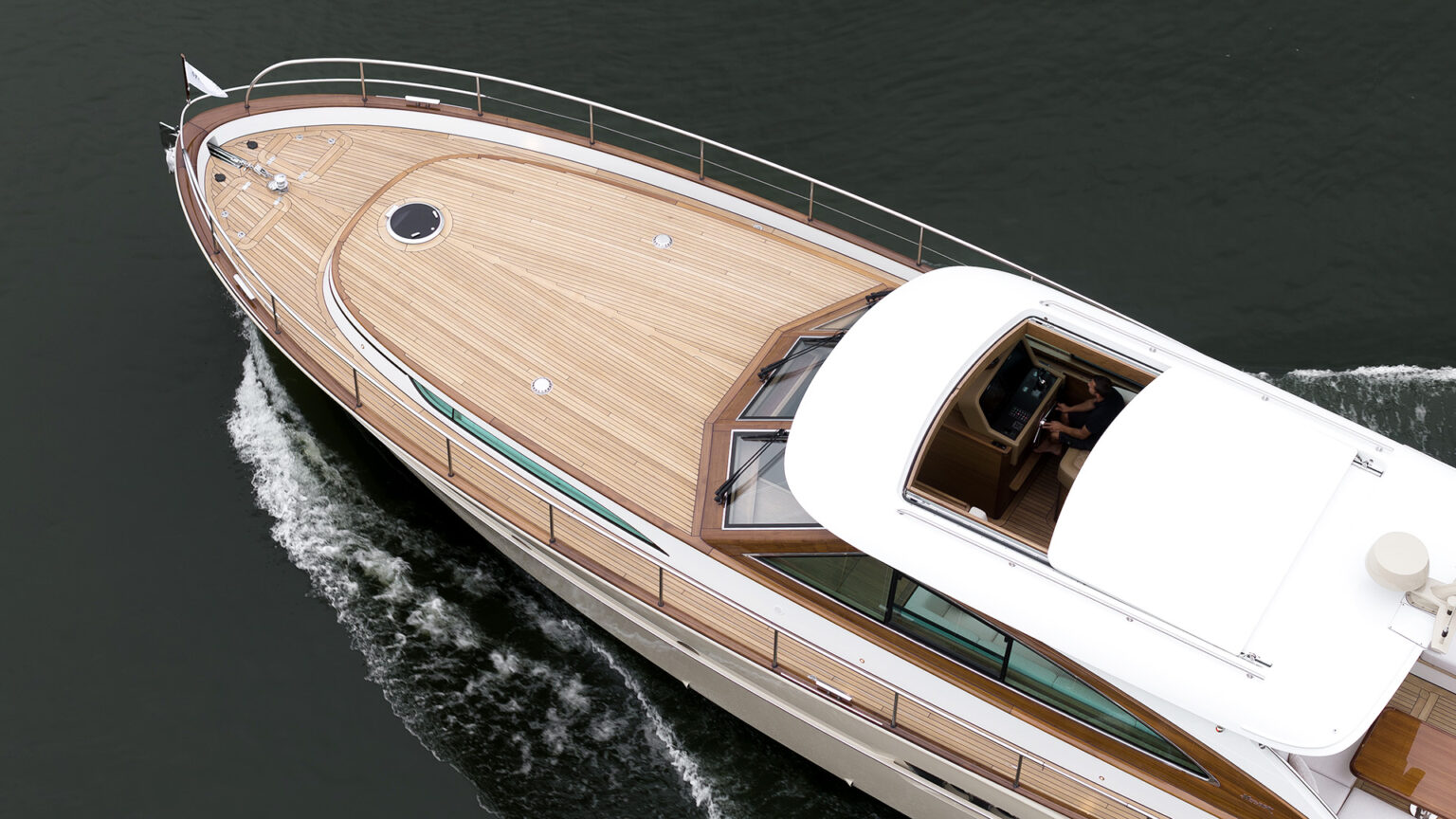 Partout-exterior_MulderShipyard_DJI_0108