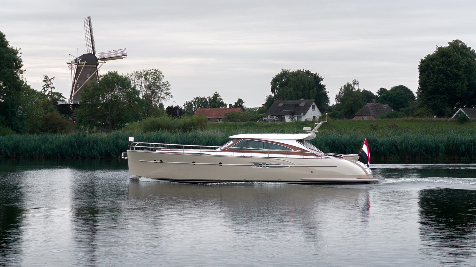 Partout-exterior_MulderShipyard_DJI_0124