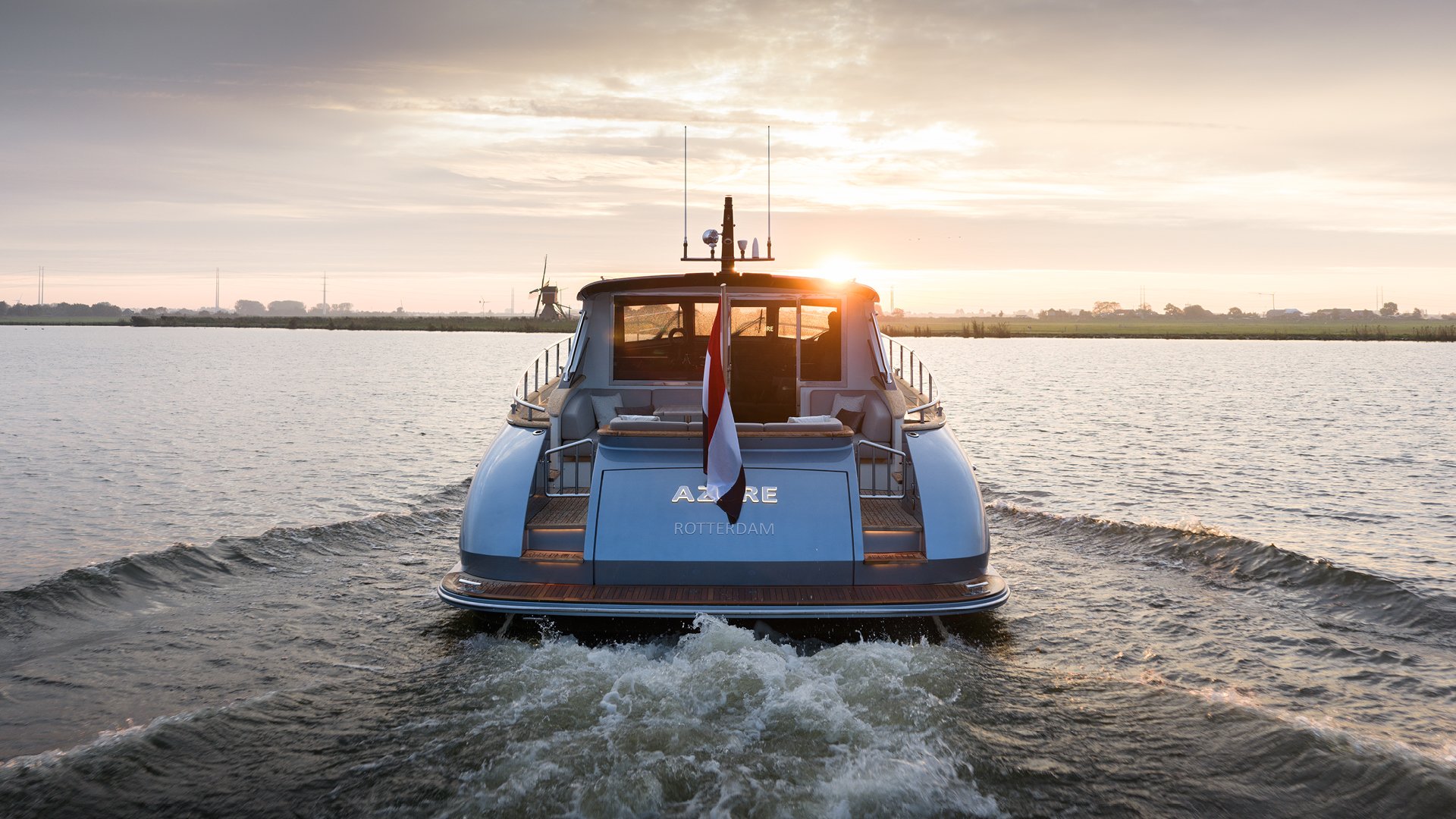 MUL25072-BN0128-AZURE21