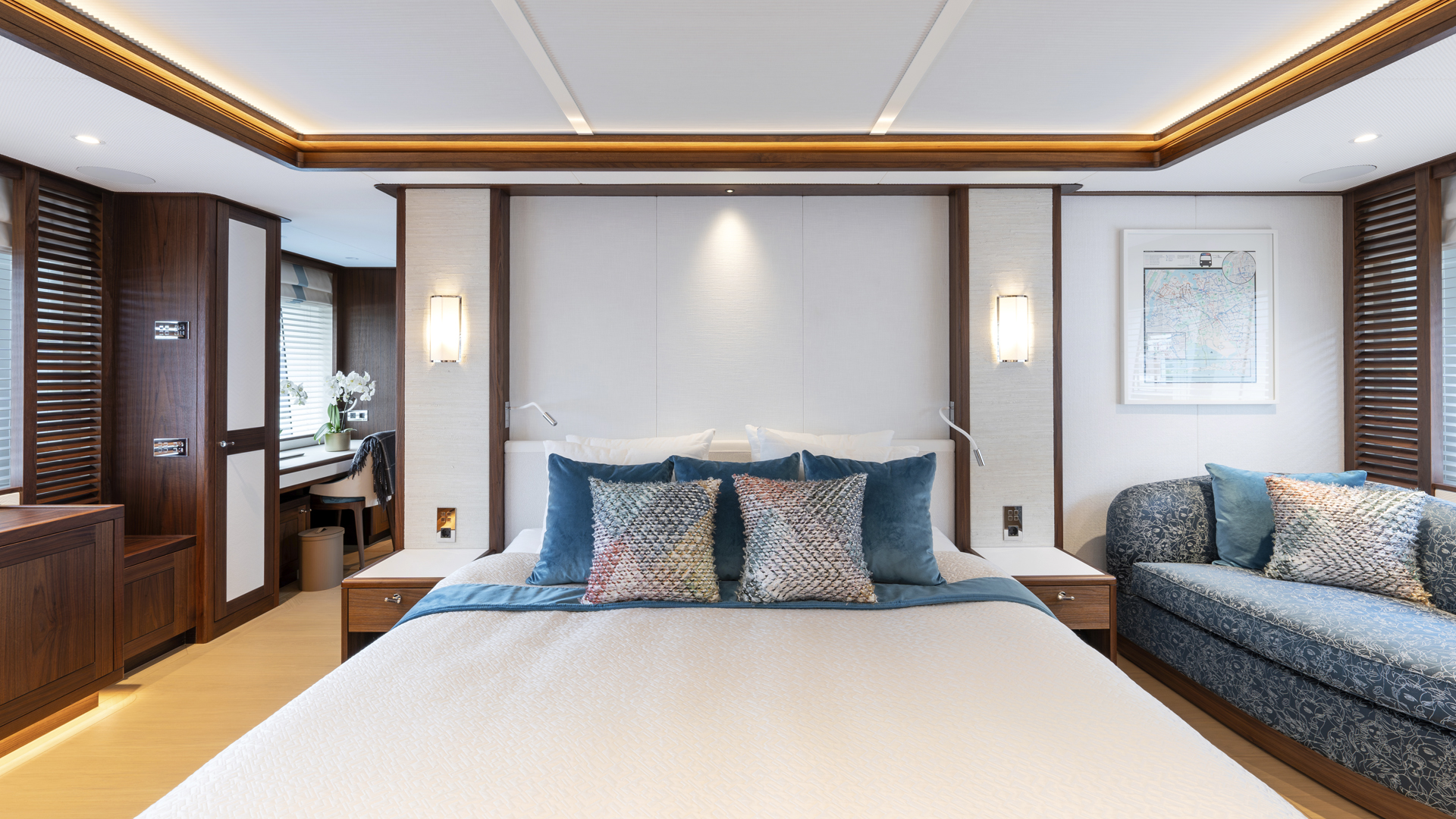 Mulder-ThirtySix-BN139-Q43-int (17)