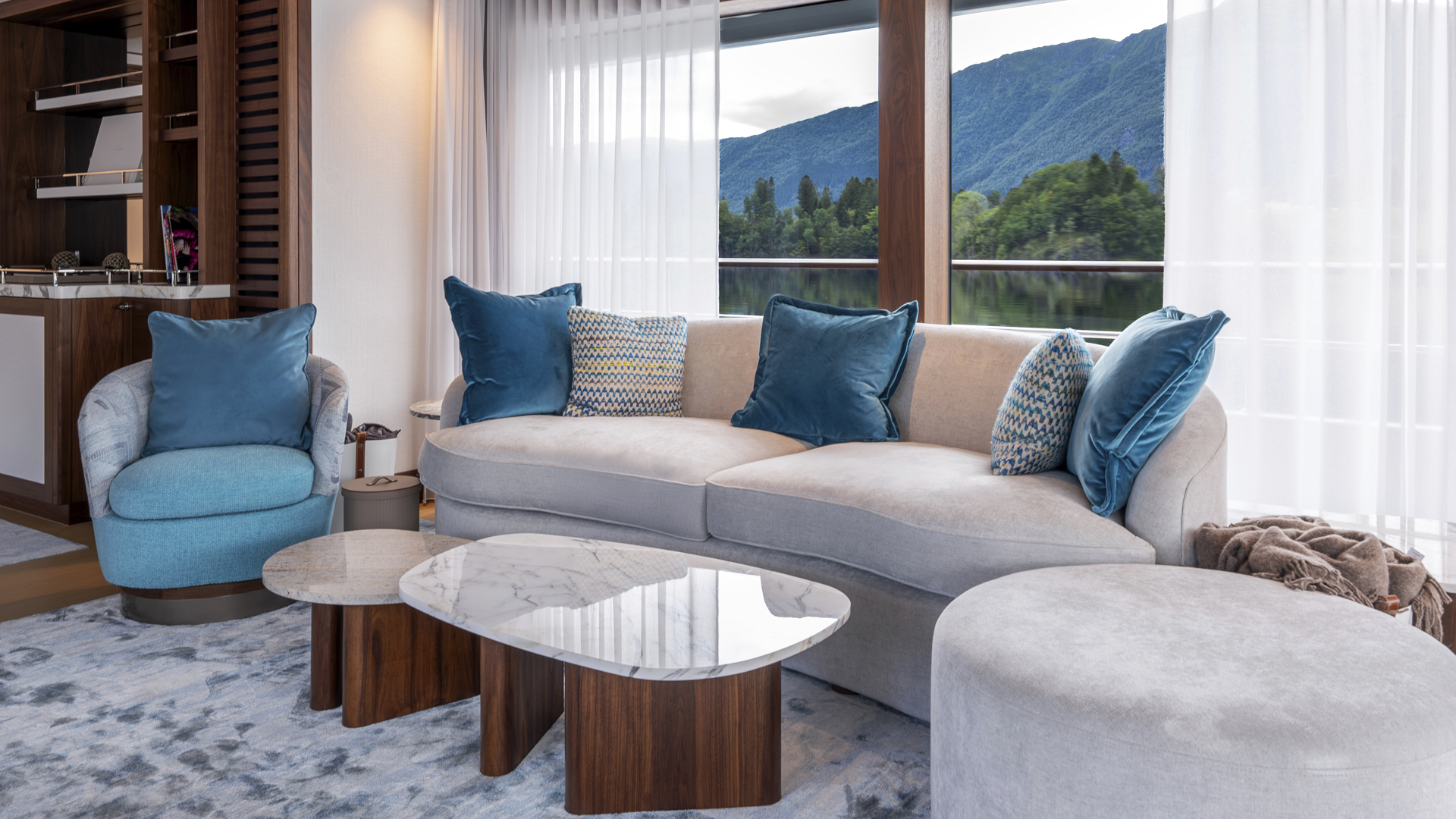 Mulder-ThirtySix-BN139-Q43-int (28)