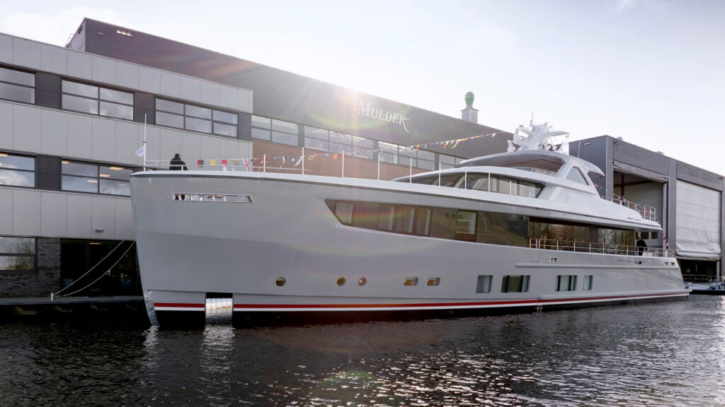 YN00143-CASTLEFINN-2